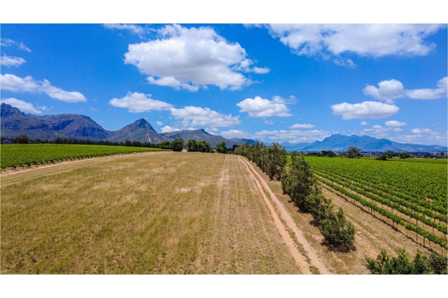 3 Bedroom Property for Sale in Paarl North Western Cape